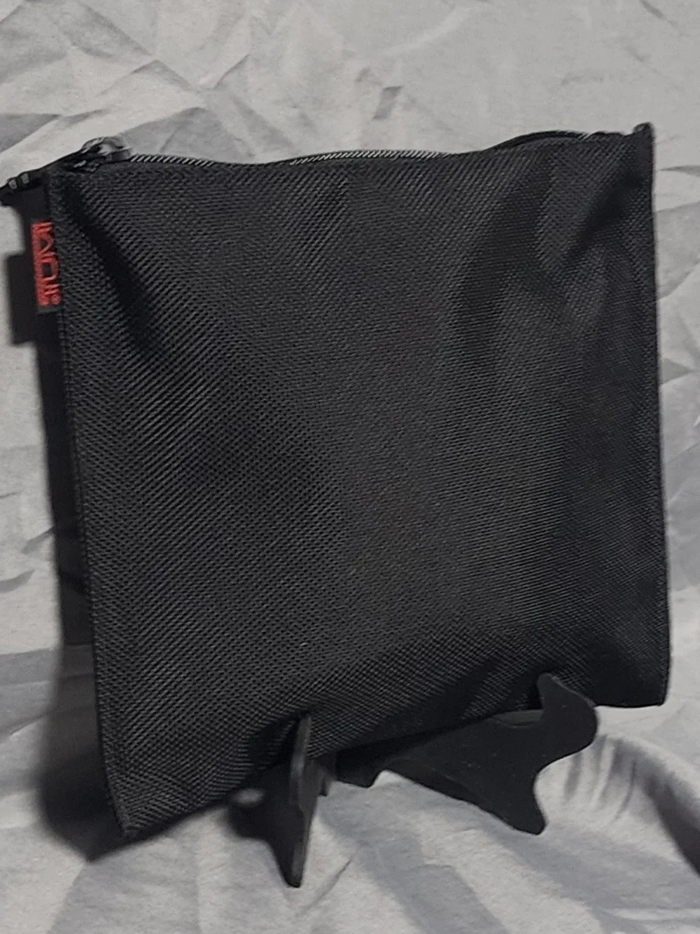 NWOT Tumi Black Nylon Zip Around Travel Pouch Cosmetic Bag Hygiene Bag Storage